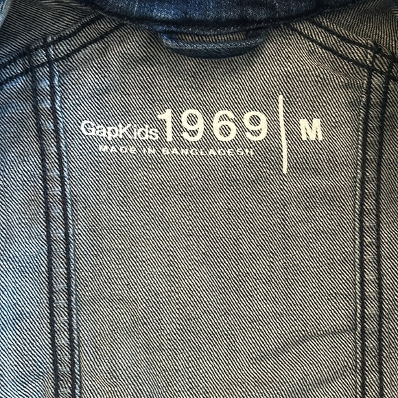 Gap kids denim jacket - Picture 2 of 7